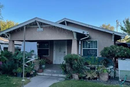 Unit for sale at 4566 E Inyo Street, Fresno, CA 93702-2956