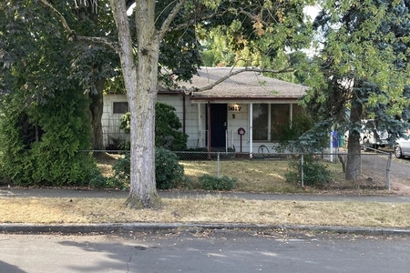 Unit for sale at 5817 N MINNESOTA AVE, Portland, OR 97217