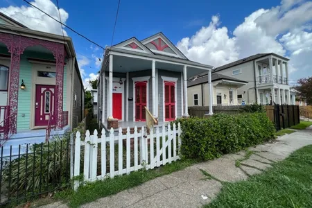 Unit for sale at 1916 Delachaise Street, New Orleans, LA 70115