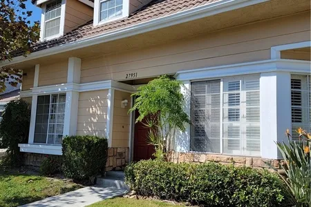 Unit for sale at 27951 Wentworth, Mission Viejo, CA 92692