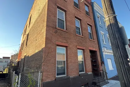 Multifamily at 198 Hill Street, 