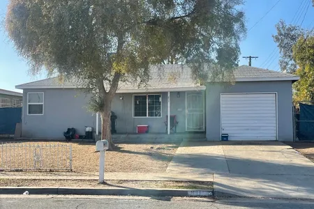 House for Sale at 811 S Wright Way, Tulare,  CA 93274