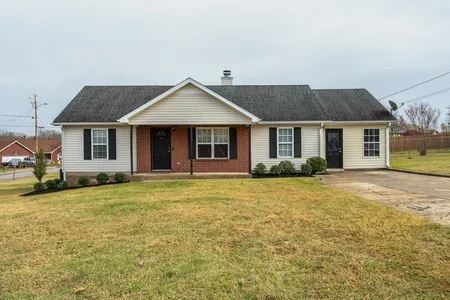 House for Sale at 422 Barking Dr, Smyrna,  TN 37167