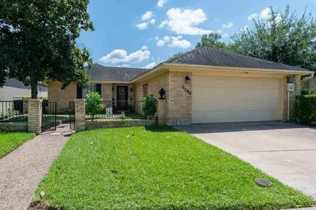 House for Sale at 6590 Windwood Ln., Beaumont,  TX 77706