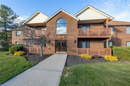 Unit for sale at 8599 Scenicview Dr, Broadview Heights, OH 44147