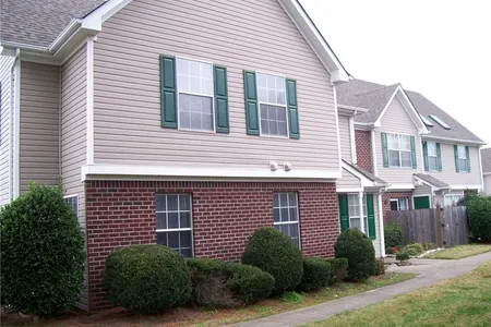 Townhouse at 176 Harbor Watch Drive, 