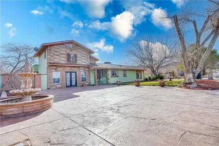 House for Sale at 40132 Ridgemist Street, Lake Los Angeles,  CA 93591