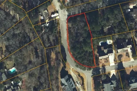 Unit for sale at 151 South Churchill Drive, Fayetteville, NC 28303