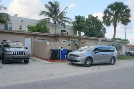 Unit for sale at 411 Northeast 7th Street, Fort  Lauderdale, FL 33304