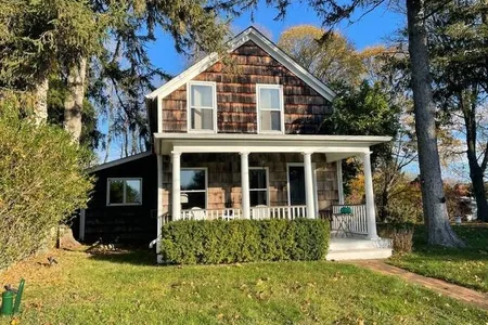 Unit for sale at 4 Duvall Road, Shelter Island, NY 11964