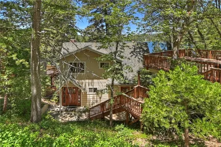 House for Sale at 28904 Palisades Drive, Lake Arrowhead,  CA 92352