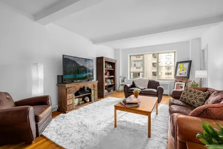 Unit for sale at 400 East 52nd Street #7A, Manhattan, NY 10022