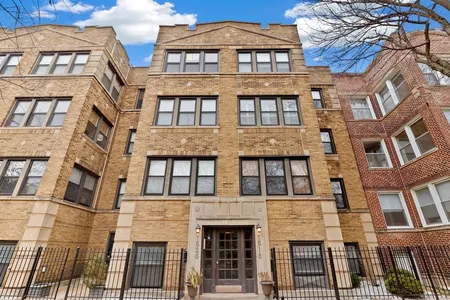 Unit for sale at 1518 West Addison Street #G, Chicago, IL 60613