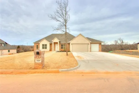 House for Sale at 5009 Asheville Way, Choctaw,  OK 73020