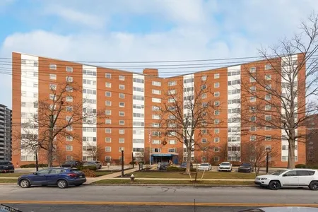 Unit for sale at 11850 Edgewater Drive, Lakewood, OH 44107