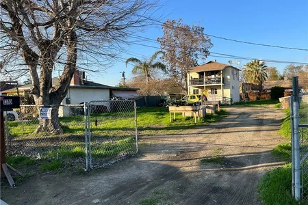Multifamily for Sale at 1310 2nd Street, Bakersfield,  CA 93304