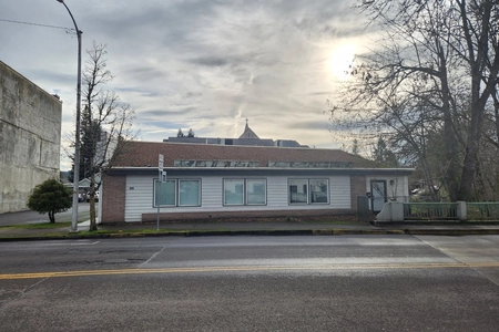 Unit for sale at 303 East Main Street, Cottage Grove, OR 97424
