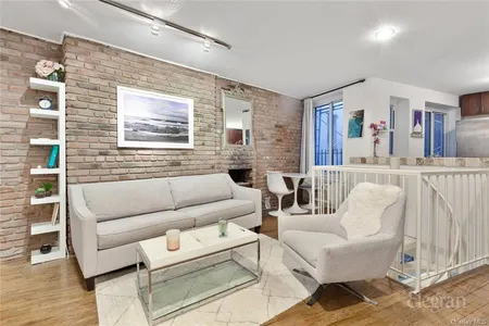 Unit for sale at 49 E 12th St #5D, New York, NY 10003