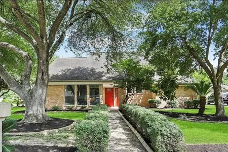 House for Sale at 2030 Briargreen Drive, Houston,  TX 77077