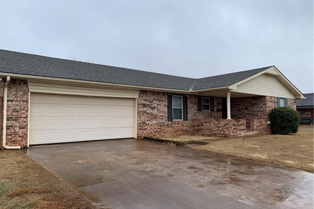 Unit for sale at 4 North Rice Road, Shawnee, OK 74804