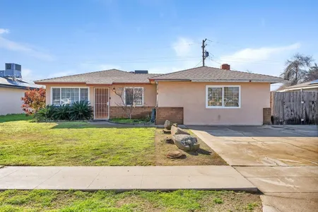 House for Sale at 5774 E Holland Avenue, Fresno,  CA 93727-7242