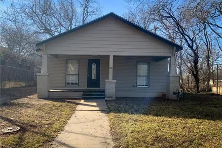 House for Sale at 1111 E Whittaker Street, Shawnee,  OK 74801