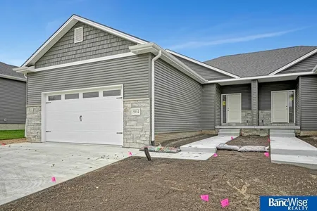 Townhouse for Sale at 5928 S 93rd Street, Lincoln,  NE 68526
