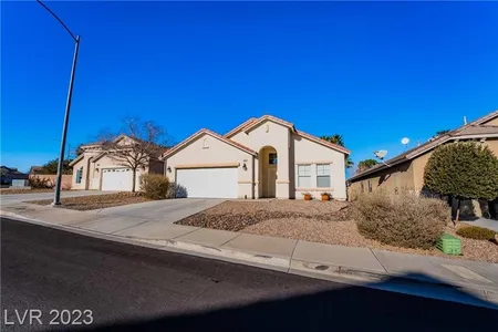House for Sale at 564 Broken Shale Circle, Henderson,  NV 89052