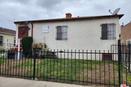 Unit for sale at 10405 S Hoover St, Los Angeles, CA 90044