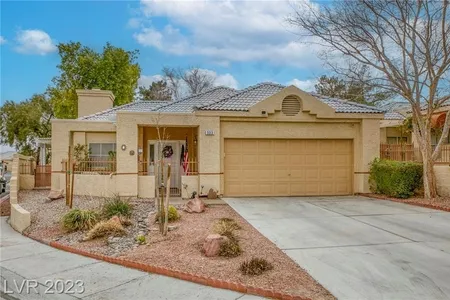 House for Sale at 333 Wild Plum Lane, Las Vegas,  NV 89107
