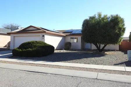 House for Sale at 7943 S Teaberry Avenue, Tucson,  AZ 85747
