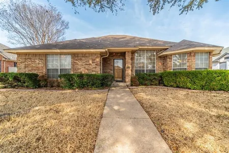 House for Sale at 1419 Holveck Drive, Cedar Hill,  TX 75104