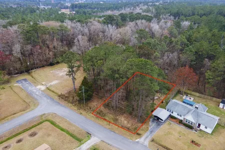Unit for sale at 8 Conway Road, Castle Hayne, NC 28429