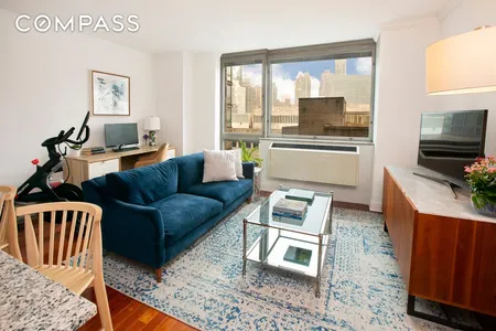 Unit for sale at 1965 Broadway #9J, Manhattan, NY 10023