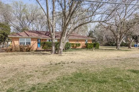 House for Sale at 619 W Redbud Lane, Lancaster,  TX 75146