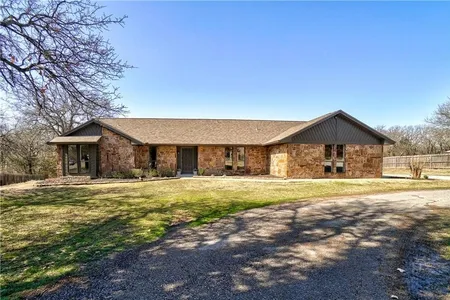 House for Sale at 3 Cedar Creek Drive, Shawnee,  OK 74804