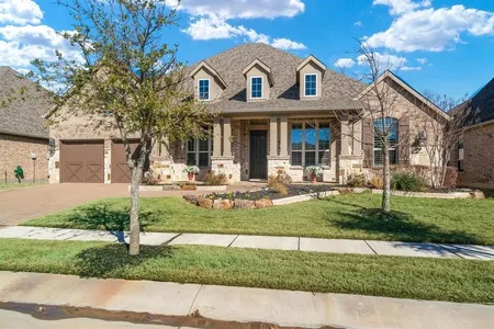 House for Sale at 1311 Mercer Avenue, Lantana,  TX 76226