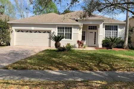 House for Sale at 3330 Red Ash Circle, Oviedo,  FL 32766