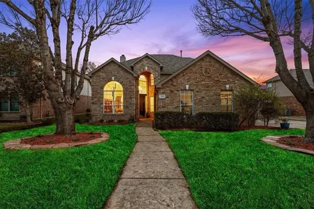 House for Sale at 1309 Glen Hollow Lane, Flower Mound,  TX 75028
