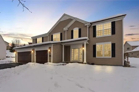 Unit for sale at 2409 Grey Eagle Bay, Woodbury, MN 55129