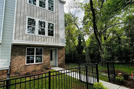 Unit for sale at 1228 Craig View Way, Charlotte, NC 28211
