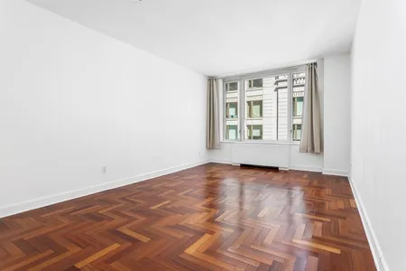Unit for sale at 220 Riverside Boulevard #7S, Manhattan, NY 10069