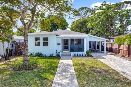 House for Sale at 2429 Ne 7th Ave, Wilton Manors,  FL 33305