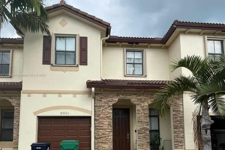 Townhouse for Sale at 23511 Sw 113th Ave #23511, Homestead,  FL 33032