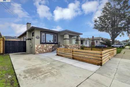 House for Sale at 6000 Morse Dr, Oakland,  CA 94605