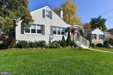 House for Sale at 517 Hilltop Terrace, Alexandria,  VA 22301