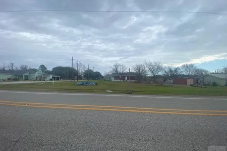 Land for Sale at 1368 Hwy 124 #TRACTA, High Island,  TX 77623