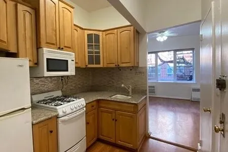 Unit for sale at 312 East 89th Street, New York, NY 10128
