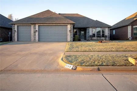 House for Sale at 249 E Raleigh Terrace, Mustang,  OK 73064