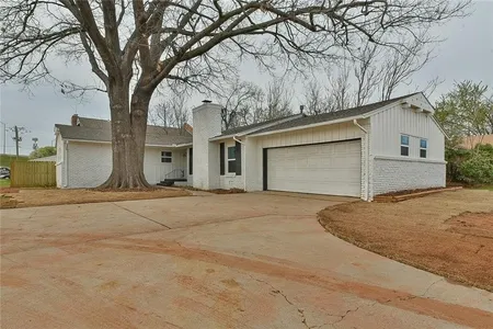 House for Sale at 2100 Nw 43rd Street, Oklahoma City,  OK 73112